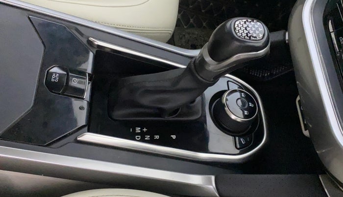 2021 Tata Safari XZA PLUS 6S, Diesel, Automatic, 1,19,750 km, Gear Lever