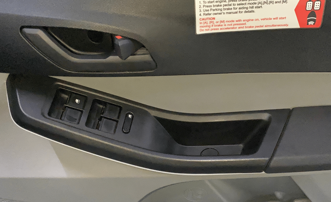 2024 Tata Tiago XTA PETROL, Petrol, Automatic, 10,806 km, Driver Side Door Panels Control