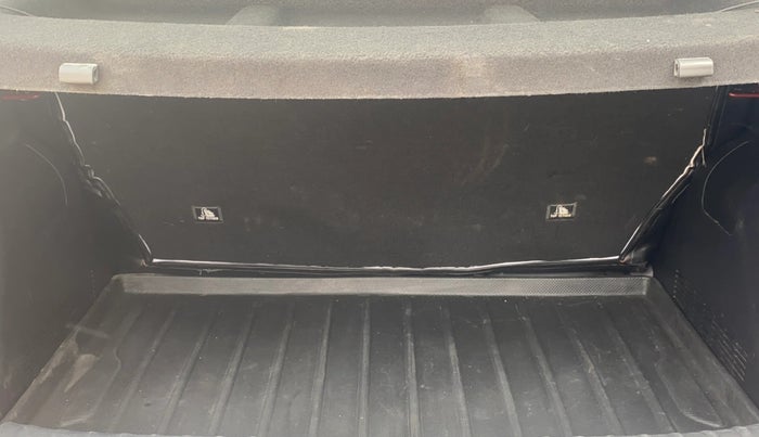 2020 KIA SONET HTX 1.0 IMT, Petrol, Manual, 47,040 km, Boot Inside