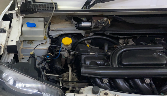 2018 Renault Kwid RXT 1.0 (O), Petrol, Manual, 51,296 km, Engine View - Right