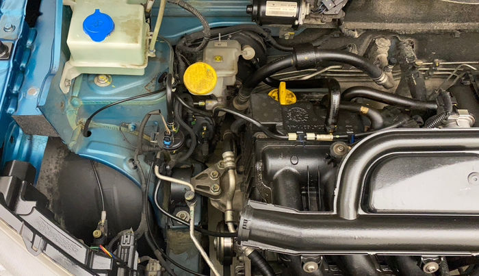 2021 Renault Kwid RXT 1.0 AMT (O), Petrol, Automatic, 43,858 km, Engine View - Right