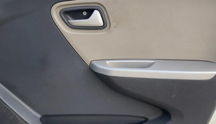 2017 Maruti Alto K10 VXI (O) AMT, Petrol, Automatic, 51,141 km, Driver Side Door Panels Control