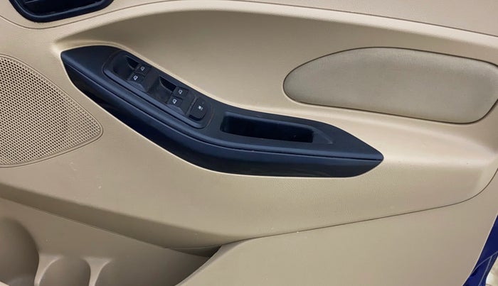 2017 Ford Figo Aspire TITANIUM 1.2 PETROL, Petrol, Manual, 90,733 km, Driver Side Door Panels Control