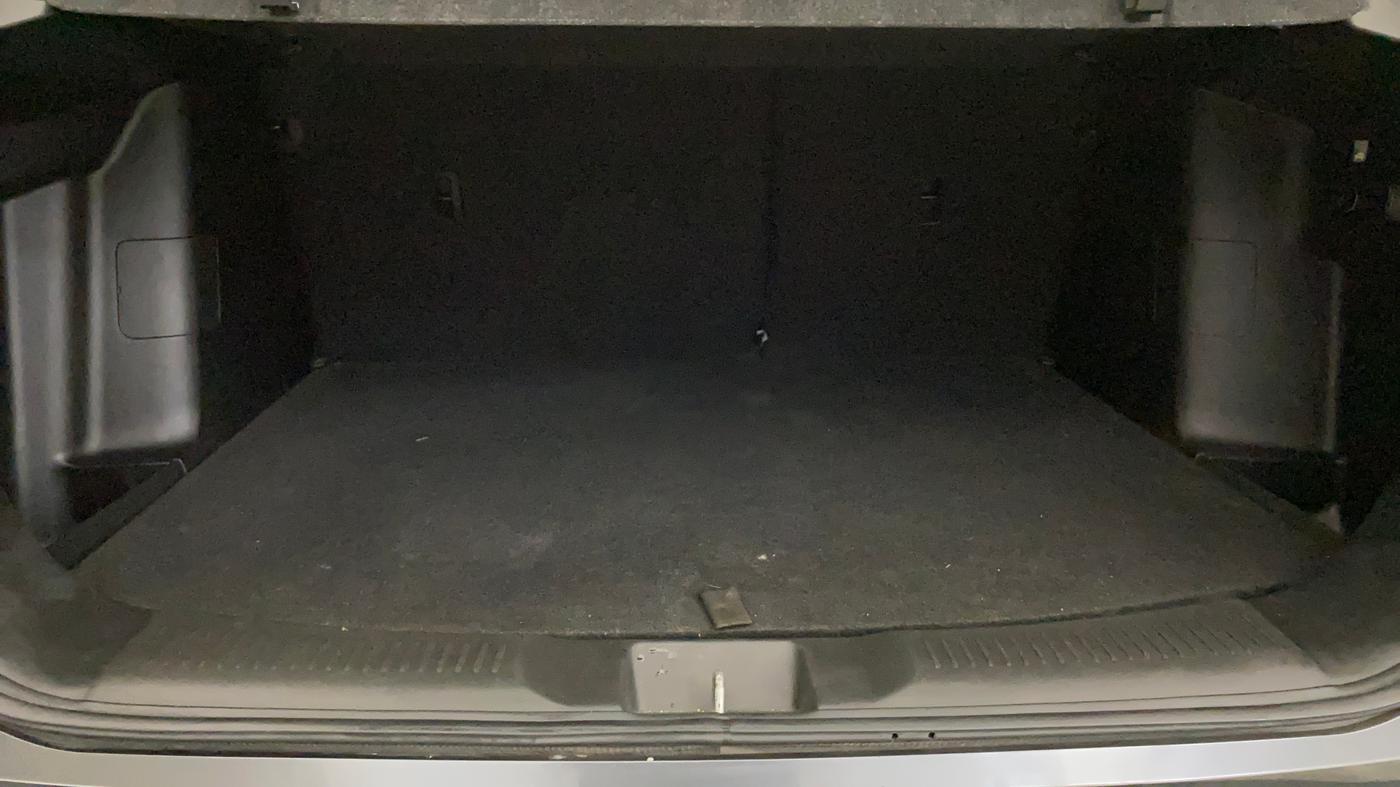 2022 Maruti Grand Vitara ZETA SMART HYBRID, Petrol, Manual, 40,092 km, Boot Inside