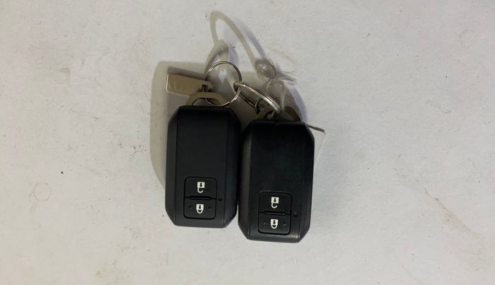 2022 Maruti Grand Vitara ZETA SMART HYBRID, Petrol, Manual, 40,056 km, Key Close Up