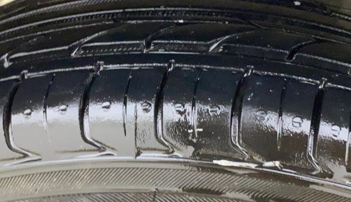 2019 Maruti Alto K10 VXI, Petrol, Manual, 34,802 km, Right Rear Tyre Tread
