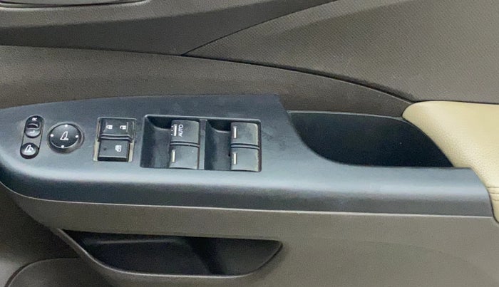 2013 Honda CRV 2.4 AWD AT, Petrol, Automatic, 87,053 km, Driver Side Door Panels Control