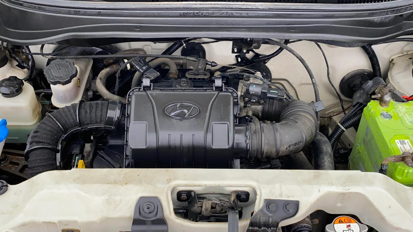 2013 Hyundai Eon ERA +, Petrol, Manual, 62,640 km, Engine View