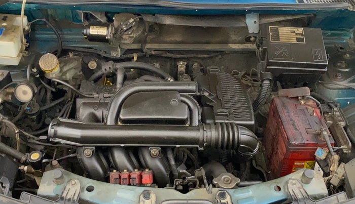 2023 Renault Kwid CLIMBER AMT 1.0, CNG, Automatic, 31,271 km, Engine View