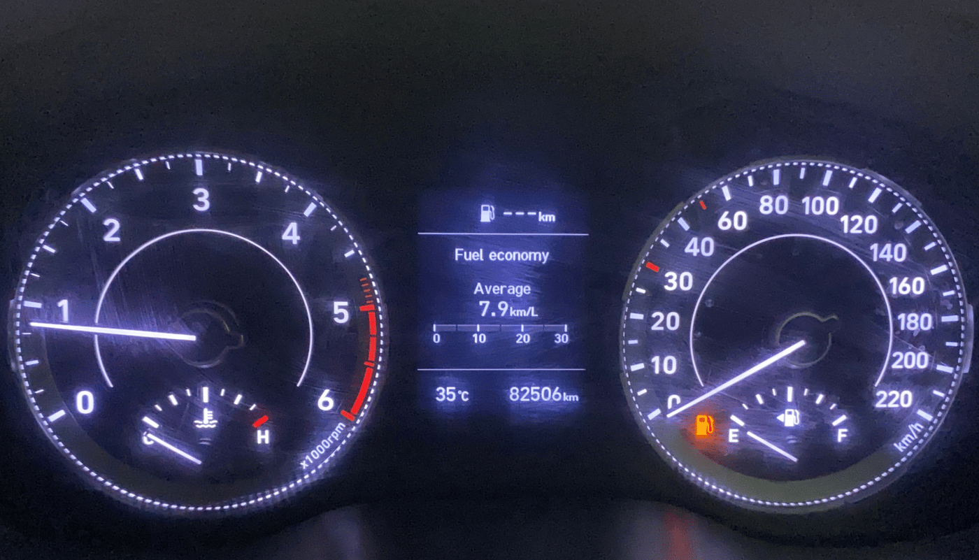 2022 Hyundai VENUE SX 1.5 (O) EXECUTIVE CRDI, Diesel, Manual, 82,560 km, Odometer Image