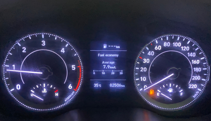 2022 Hyundai VENUE SX 1.5 (O) EXECUTIVE CRDI, Diesel, Manual, 82,560 km, Odometer Image