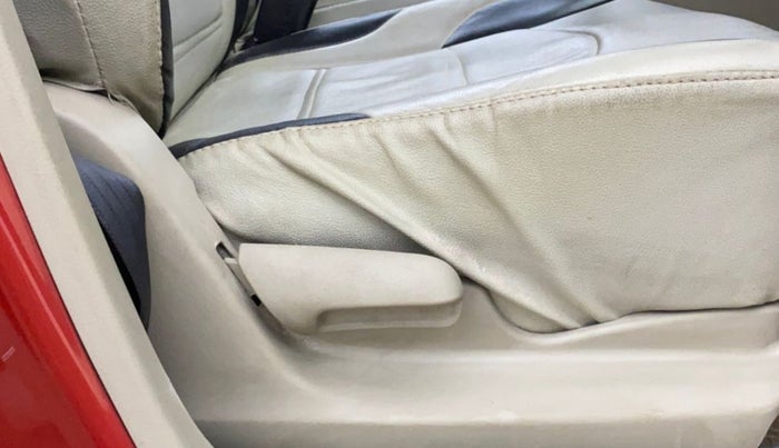 2014 Maruti Celerio VXI CNG, CNG, Manual, 52,353 km, Driver Side Adjustment Panel