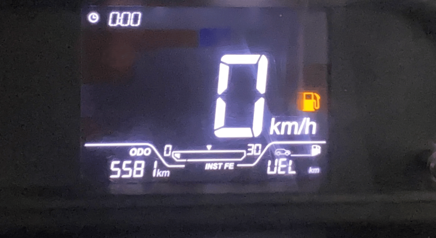 2024 Tata PUNCH PURE MT CNG, CNG, Manual, 5,643 km, Odometer Image