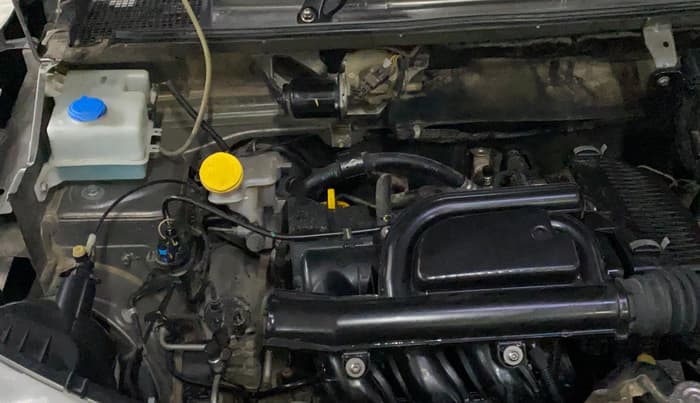 2019 Renault Kwid RXT 1.0 AMT (O), Petrol, Automatic, 50,648 km, Engine View - Right