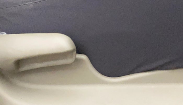 2015 Maruti Celerio VXI CNG, CNG, Manual, 1,38,244 km, Driver Side Adjustment Panel