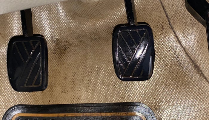 2015 Maruti Celerio VXI CNG, CNG, Manual, 1,38,244 km, Pedals