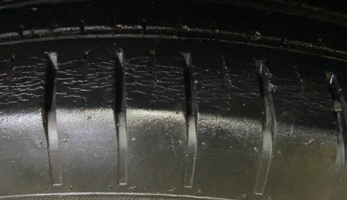 2022 Maruti Baleno SIGMA PETROL 1.2, Petrol, Manual, 35,241 km, Left Front Tyre Tread