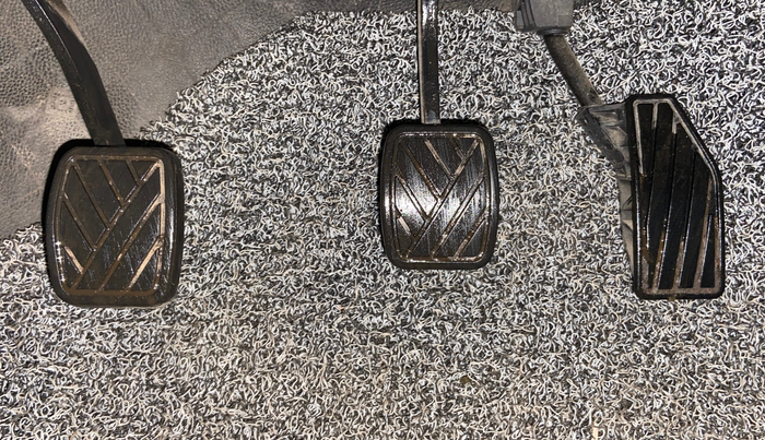 2022 Maruti Baleno SIGMA PETROL 1.2, Petrol, Manual, 35,241 km, Pedals