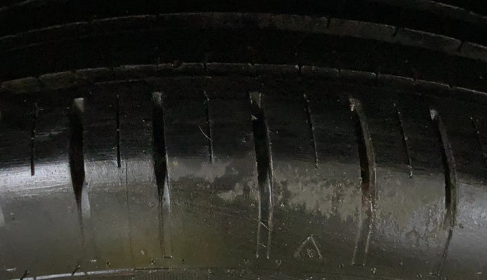 2022 Maruti Baleno SIGMA PETROL 1.2, Petrol, Manual, 35,241 km, Right Rear Tyre Tread