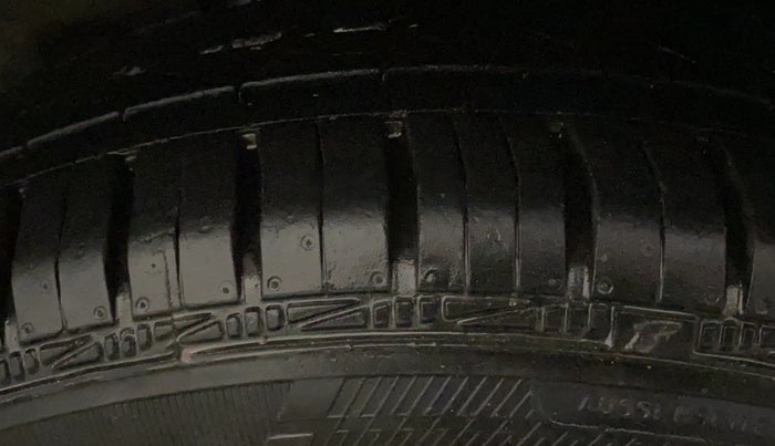 2015 Hyundai Xcent S 1.2, Petrol, Manual, 18,297 km, Left Rear Tyre Tread