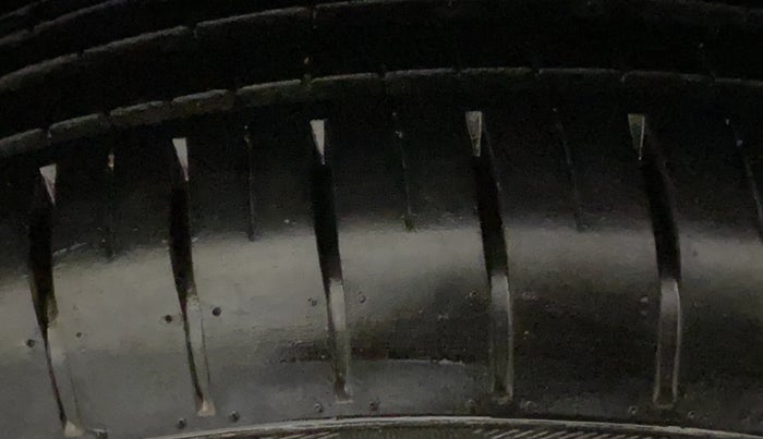 2025 Toyota Glanza E, Petrol, Manual, 18,745 km, Left Rear Tyre Tread