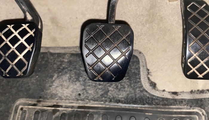 2012 Volkswagen Polo HIGHLINE1.2L, Petrol, Manual, 94,426 km, Pedals