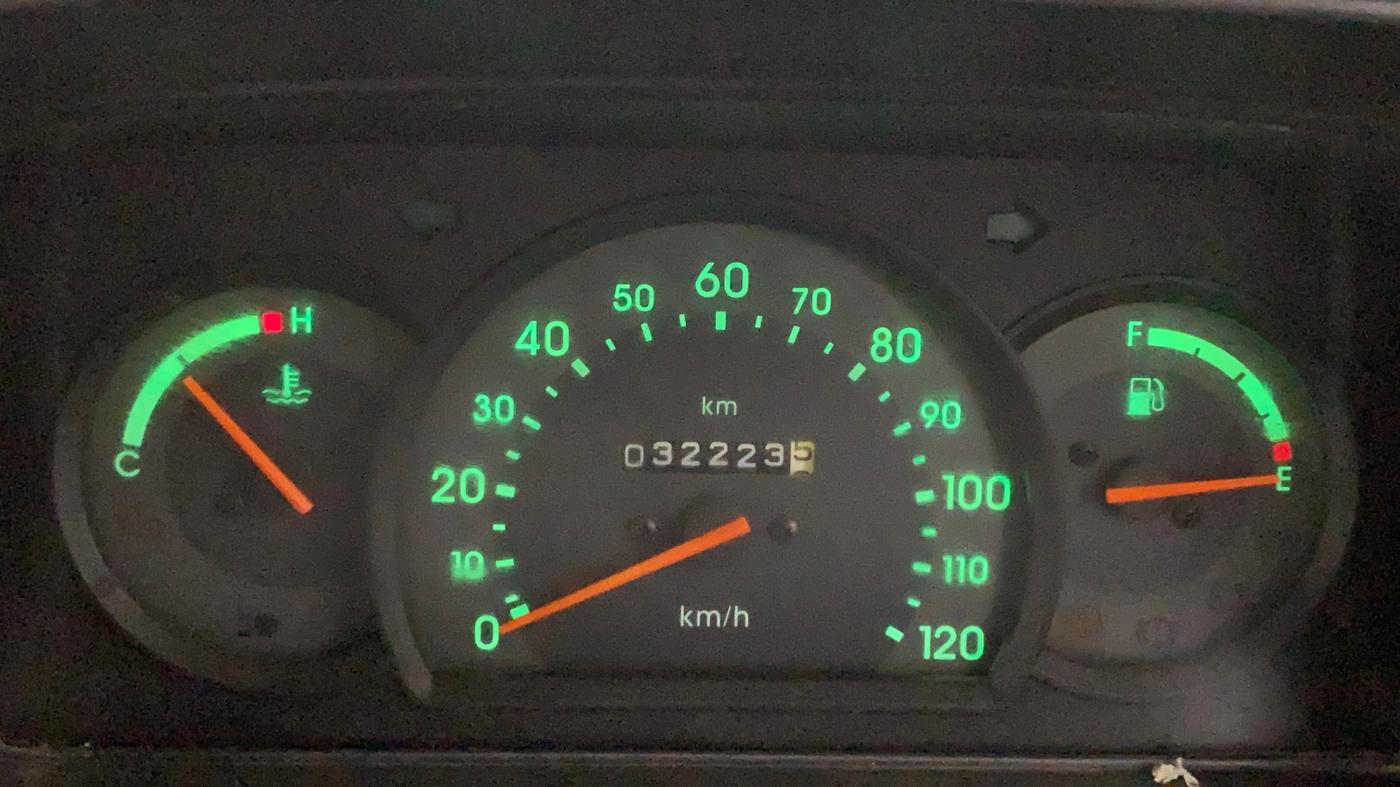 2016 Maruti OMNI E STD, Petrol, Manual, 32,223 km, Odometer Image