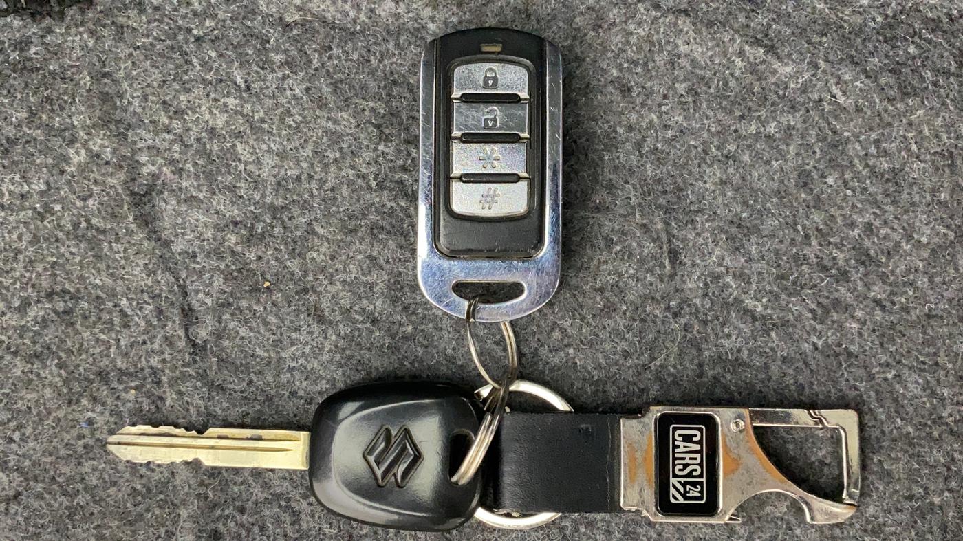 2016 Maruti OMNI E STD, Petrol, Manual, 32,223 km, Key Close Up