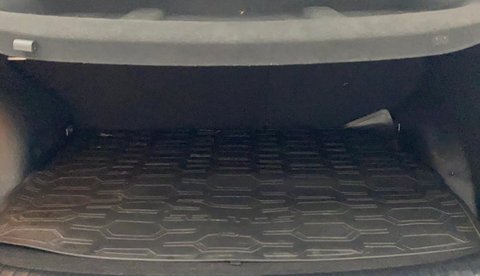 2020 KIA SELTOS GTX PLUS DCT 1.4 PETROL, Petrol, Automatic, 90,565 km, Boot Inside