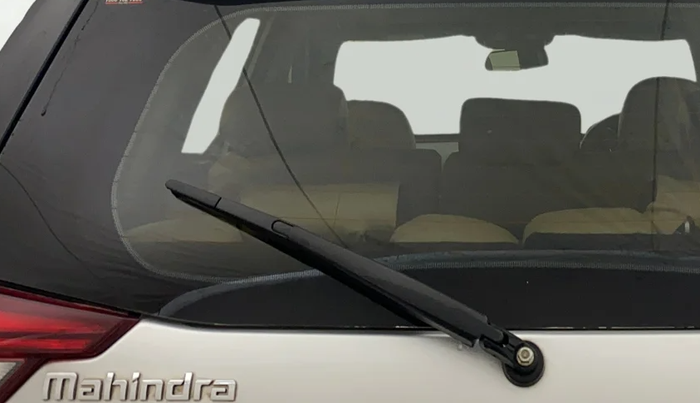 2018 Mahindra XUV500 W9, Diesel, Manual, 95,179 km, Rear Wiper