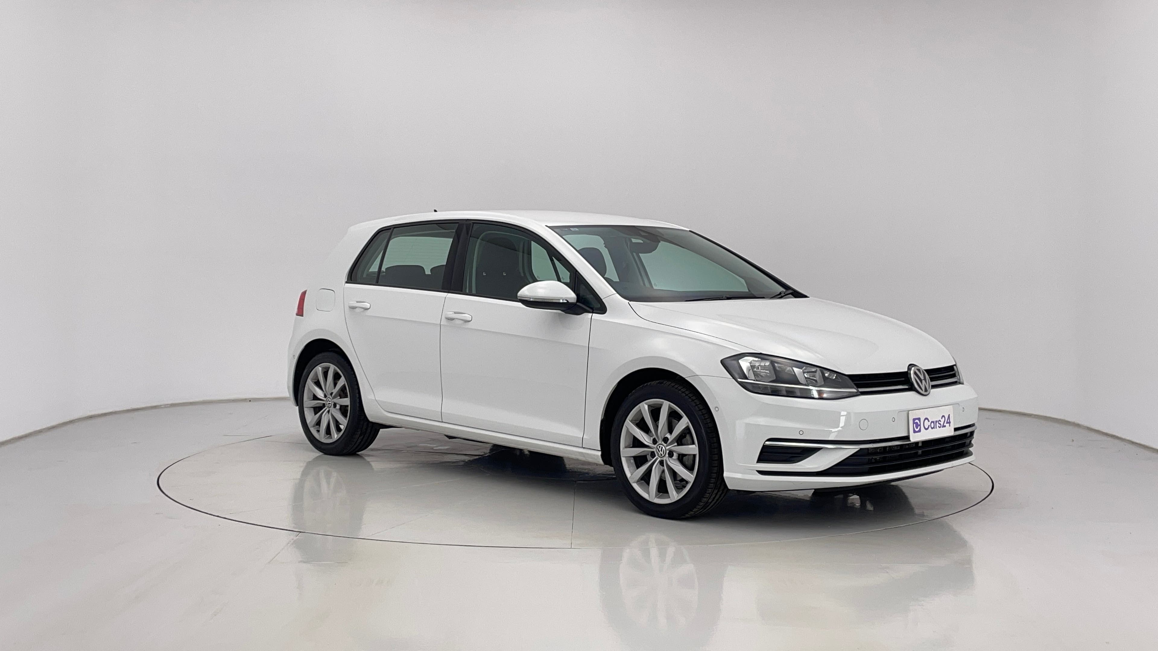 Volkswagen Golf image