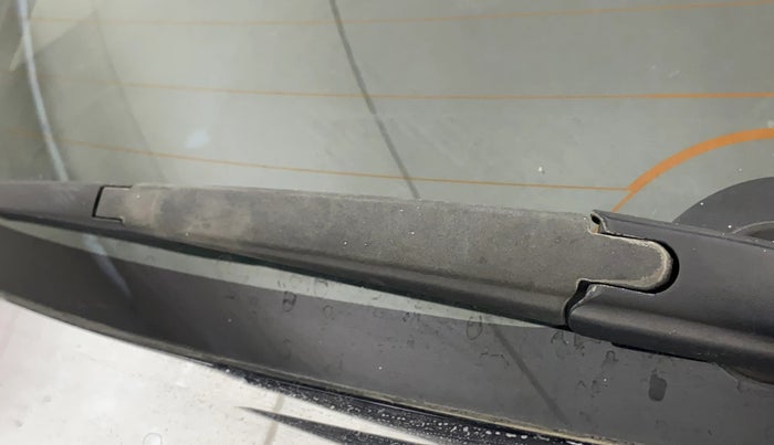 2017 Maruti Baleno ALPHA PETROL 1.2, Petrol, Manual, 74,553 km, Rear Wiper