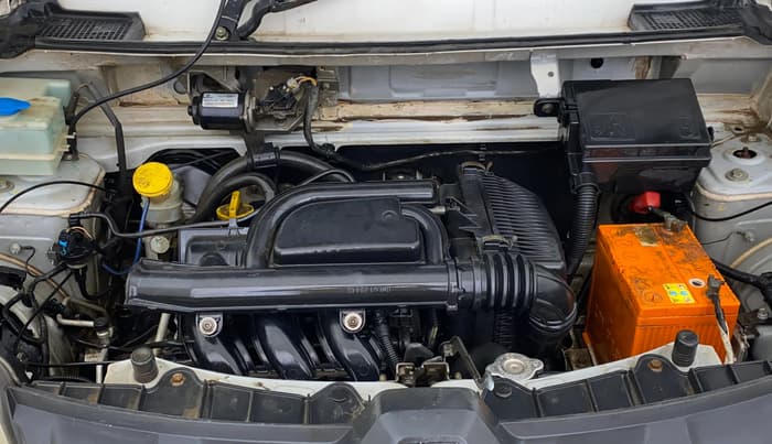 2016 Renault Kwid RXT 0.8, Petrol, Manual, 1,23,083 km, Engine View