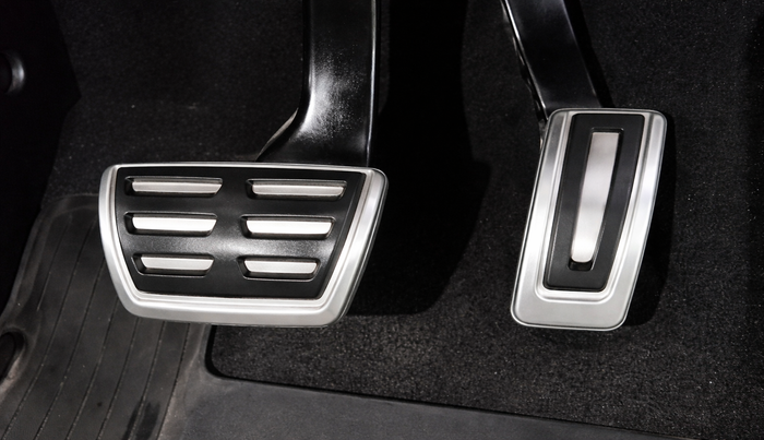 2019 Skoda Kodiaq L&K 2.0 TDI 4X4 AT, Diesel, Automatic, 1,42,183 km, Pedals