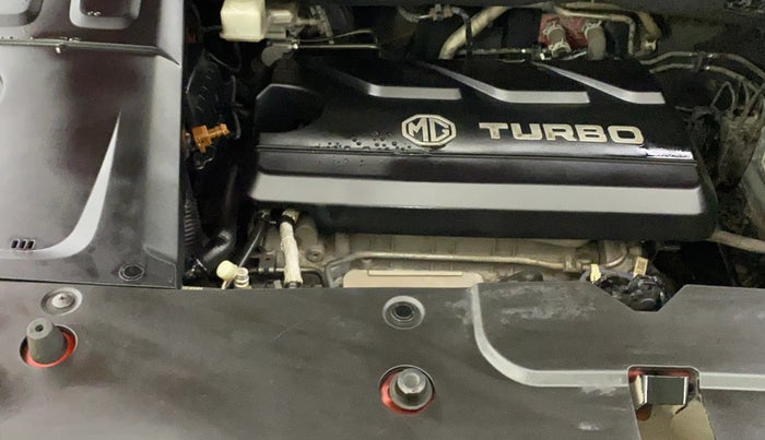 2020 MG HECTOR SHARP 1.5 DCT PETROL, Petrol, Automatic, 97,900 km, Engine View - Right