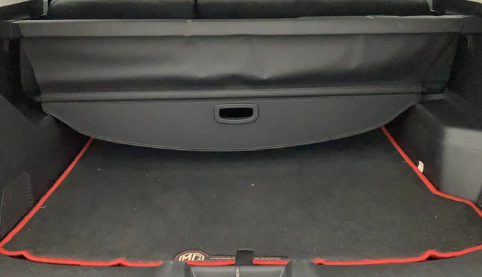 2020 MG HECTOR SHARP 1.5 DCT PETROL, Petrol, Automatic, 97,900 km, Boot Inside