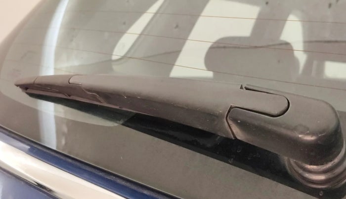 2020 Toyota URBAN CRUISER PREMIUM GRADE AT DUAL TONE, Petrol, Automatic, 42,070 km, Rear Wiper