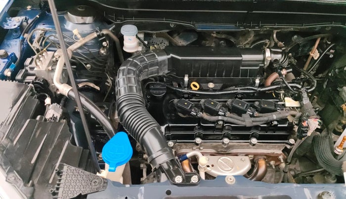 2020 Toyota URBAN CRUISER PREMIUM GRADE AT DUAL TONE, Petrol, Automatic, 42,070 km, Engine View - Right