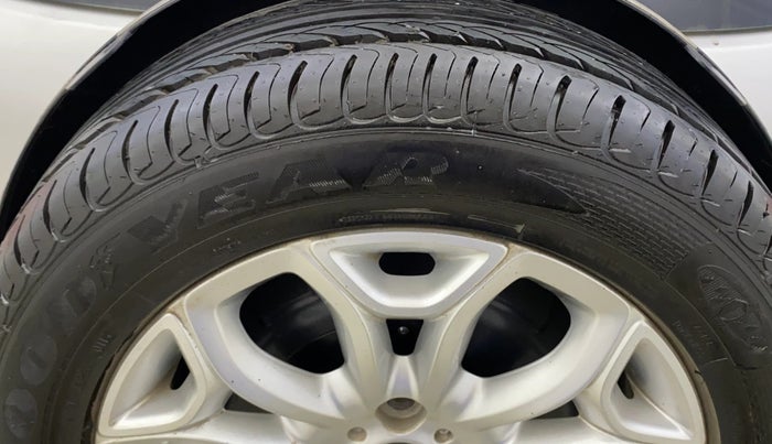 2014 Ford Ecosport TITANIUM 1.5L PETROL AT, Petrol, Automatic, 33,282 km, Spare Tyre