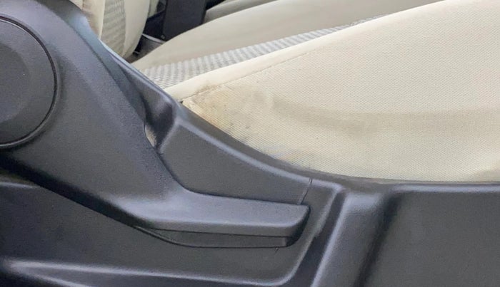 2021 Maruti New Wagon-R LXI CNG 1.0, CNG, Manual, 57,162 km, Driver Side Adjustment Panel