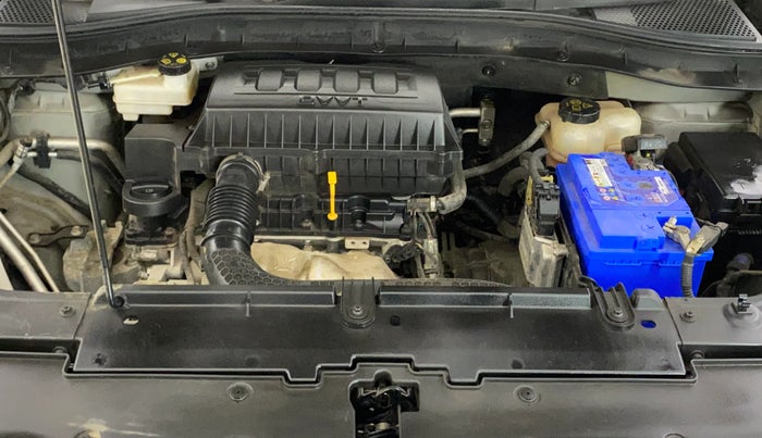 2023 MG ASTOR SAVVY 1.5 CVT S RED, Petrol, Automatic, 18,463 km, Engine View