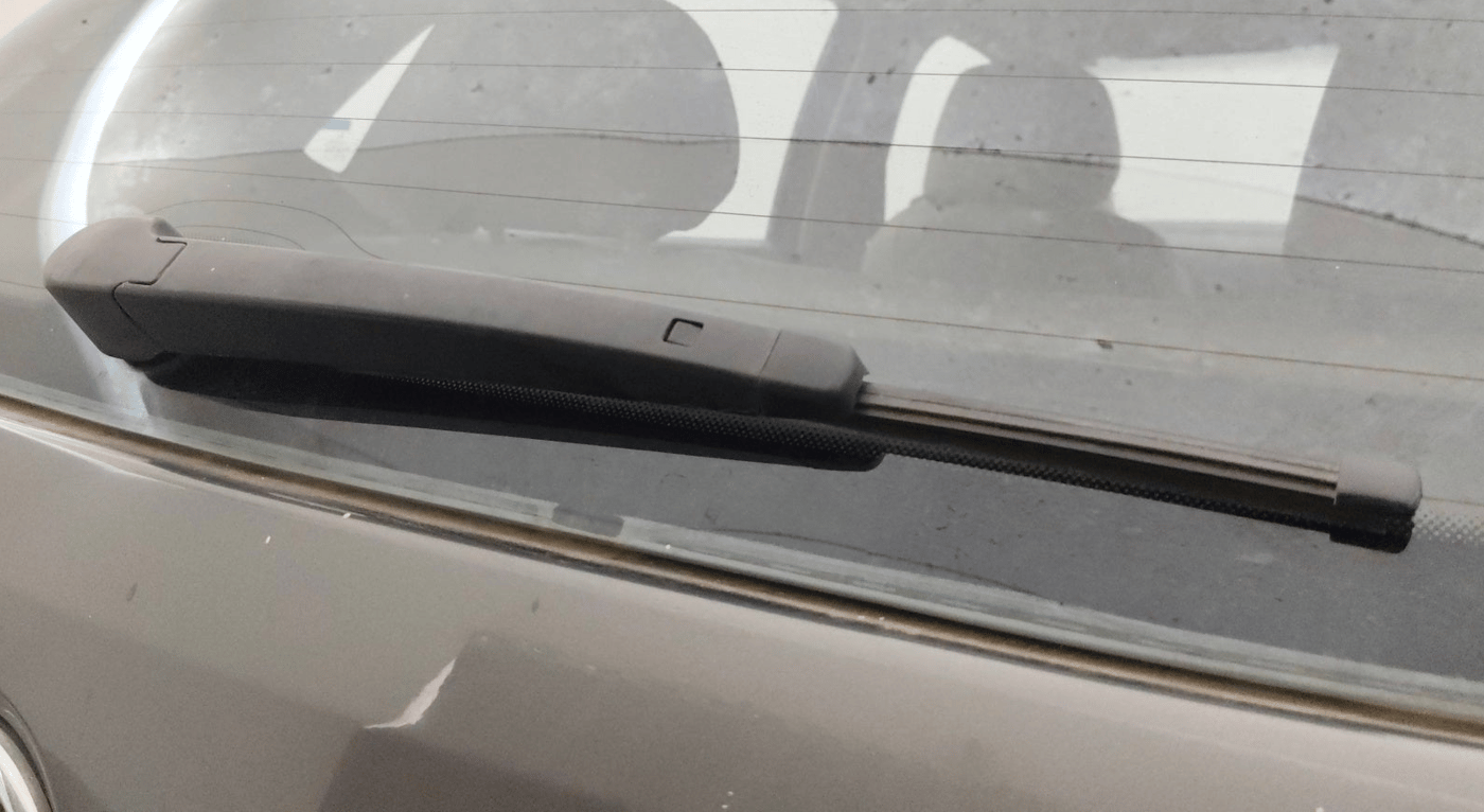 2013 Volkswagen Polo HIGHLINE1.2L, Petrol, Manual, 90,195 km, Rear Wiper