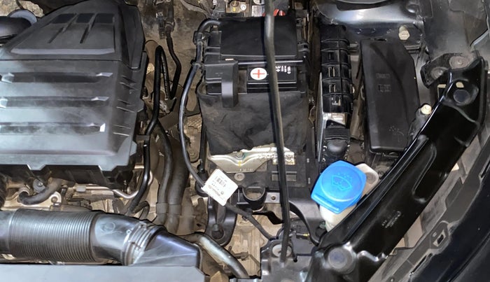 2023 Skoda KUSHAQ STYLE 1.0L TSI MT, Petrol, Manual, 19,696 km, Engine View - Left