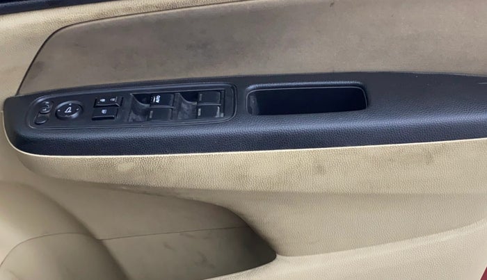 2020 Honda Amaze 1.2L I-VTEC VX, Petrol, Manual, 56,769 km, Driver Side Door Panels Control