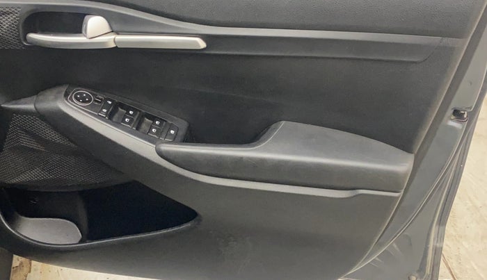 2019 KIA SELTOS HTK 1.5 PETROL, Petrol, Manual, 70,038 km, Driver Side Door Panels Control