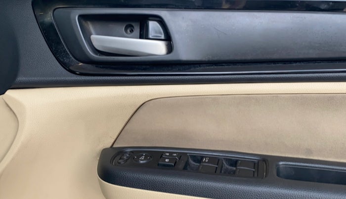 2019 Honda Amaze 1.2L I-VTEC V CVT, Petrol, Automatic, 36,184 km, Driver Side Door Panels Control