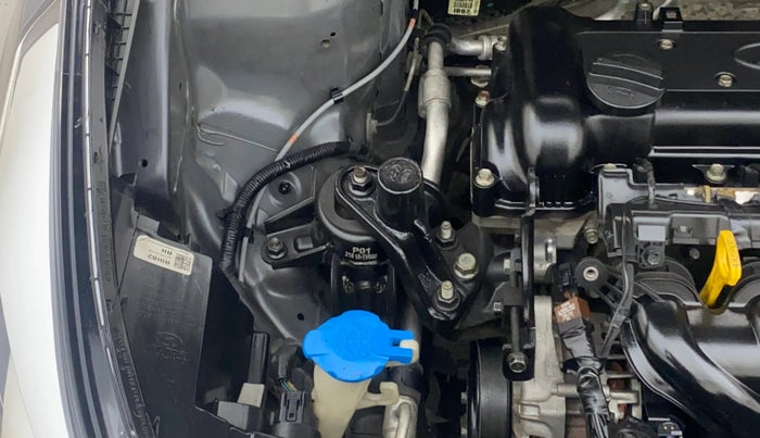 2015 Hyundai Verna FLUIDIC 4S 1.6 VTVT S(O), Petrol, Manual, 52,154 km, Engine View - Right