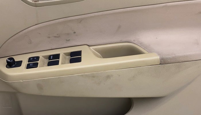 2014 Maruti Swift Dzire VXI, Petrol, Manual, 67,744 km, Driver Side Door Panels Control