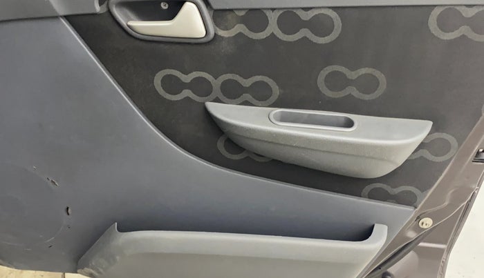 2015 Maruti Alto 800 LXI, Petrol, Manual, 29,203 km, Driver Side Door Panels Control