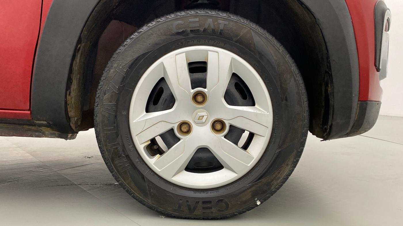 2018 Renault Kwid 1.0 RXT Opt, Petrol, Manual, 57,289 km, Right Front Wheel